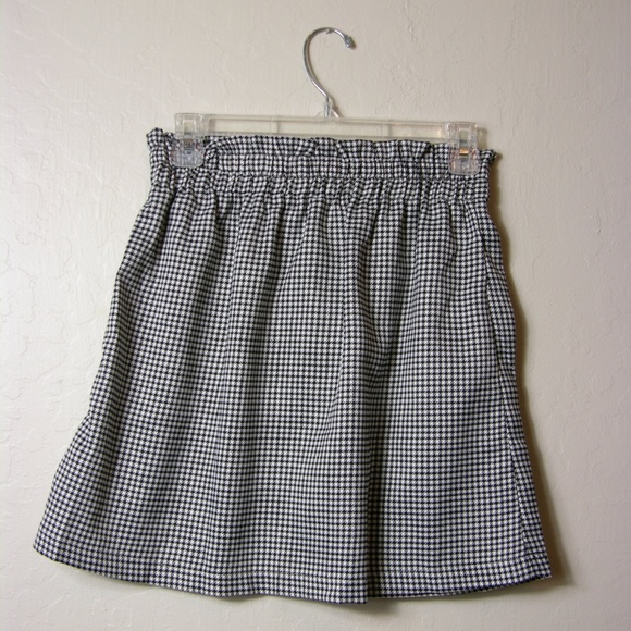 Last One Each Size! High Waist Button Front Plaid Mini Skirt - Picture 6 of 8